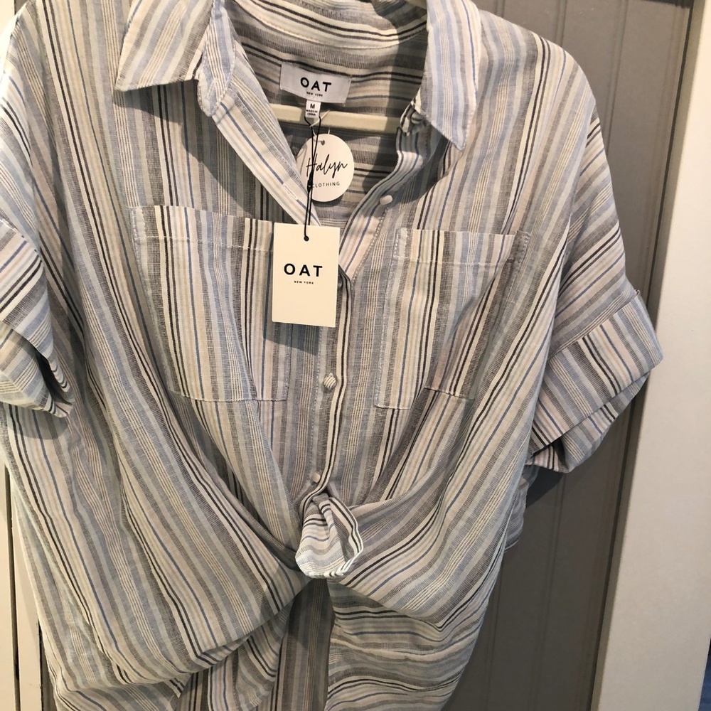 NWT OAT Button Down Top